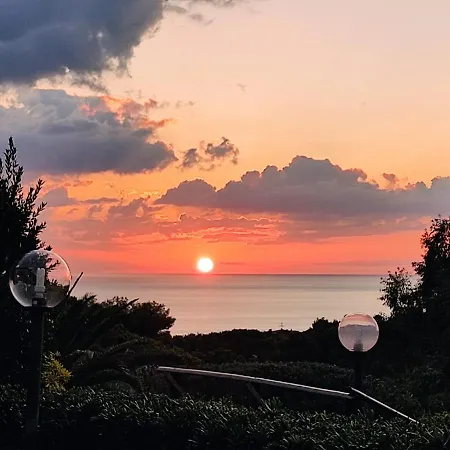 아파트 Relax Con Giardino E Vista Mare 카스티글리온셀로