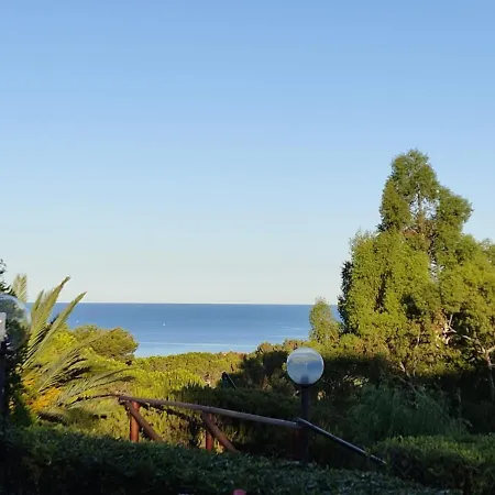 아파트 Relax Con Giardino E Vista Mare